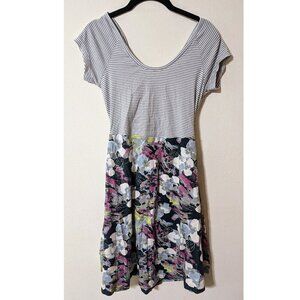 PACT Fit & Flare Crossback Dress Stripe Floral Small